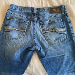 ARIAT RELAXED STRAIGHT LEG M4